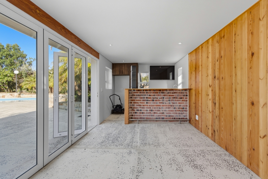 4 Bedroom Property for Sale in Golden Hill Western Cape